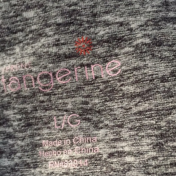 Tops - Picture 6 of 6